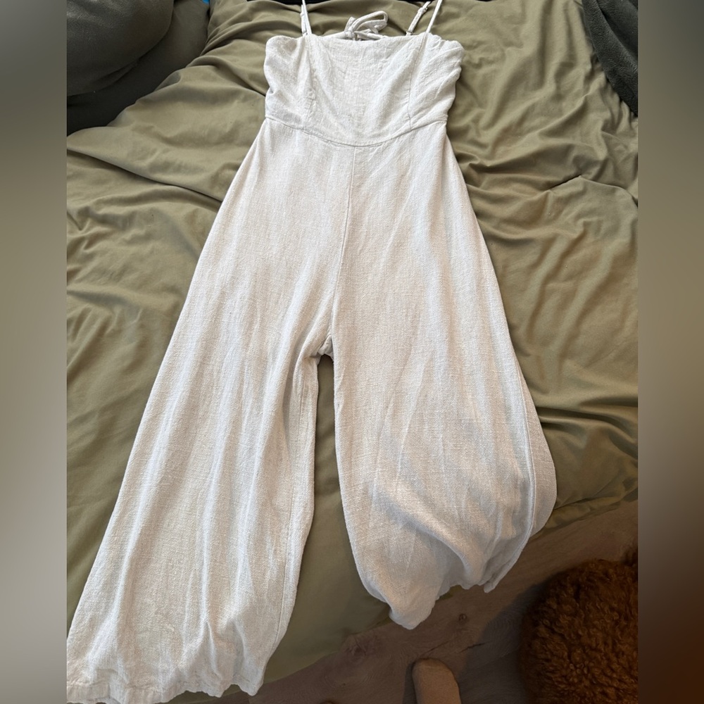 Chic White Jumpsuit